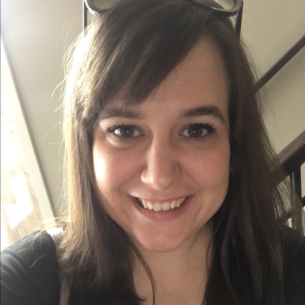 Meet your Posher, Denise